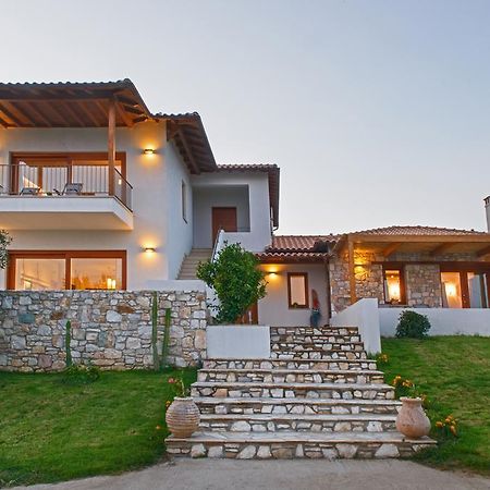 Villa Almira Luxury Apartments Урануполи Екстериор снимка