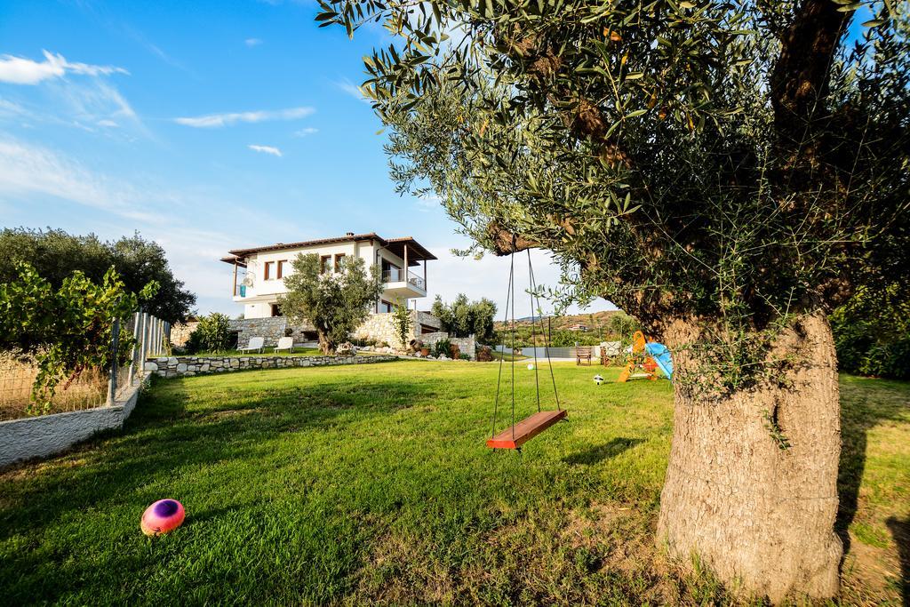 Villa Almira Luxury Apartments Урануполи Екстериор снимка