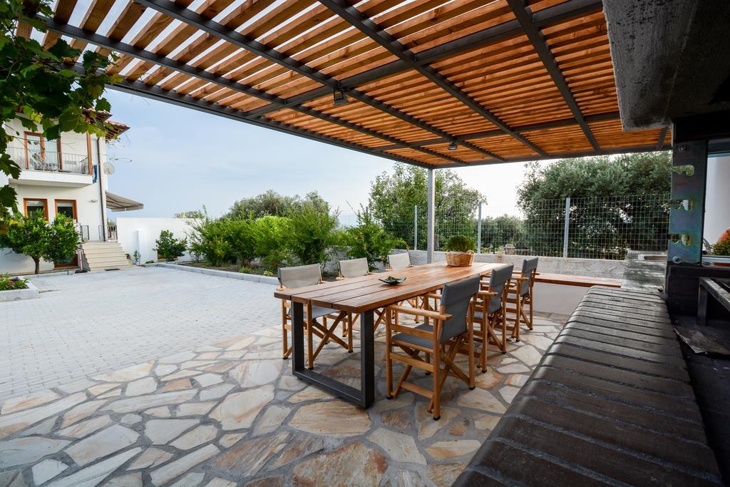 Villa Almira Luxury Apartments Урануполи Екстериор снимка