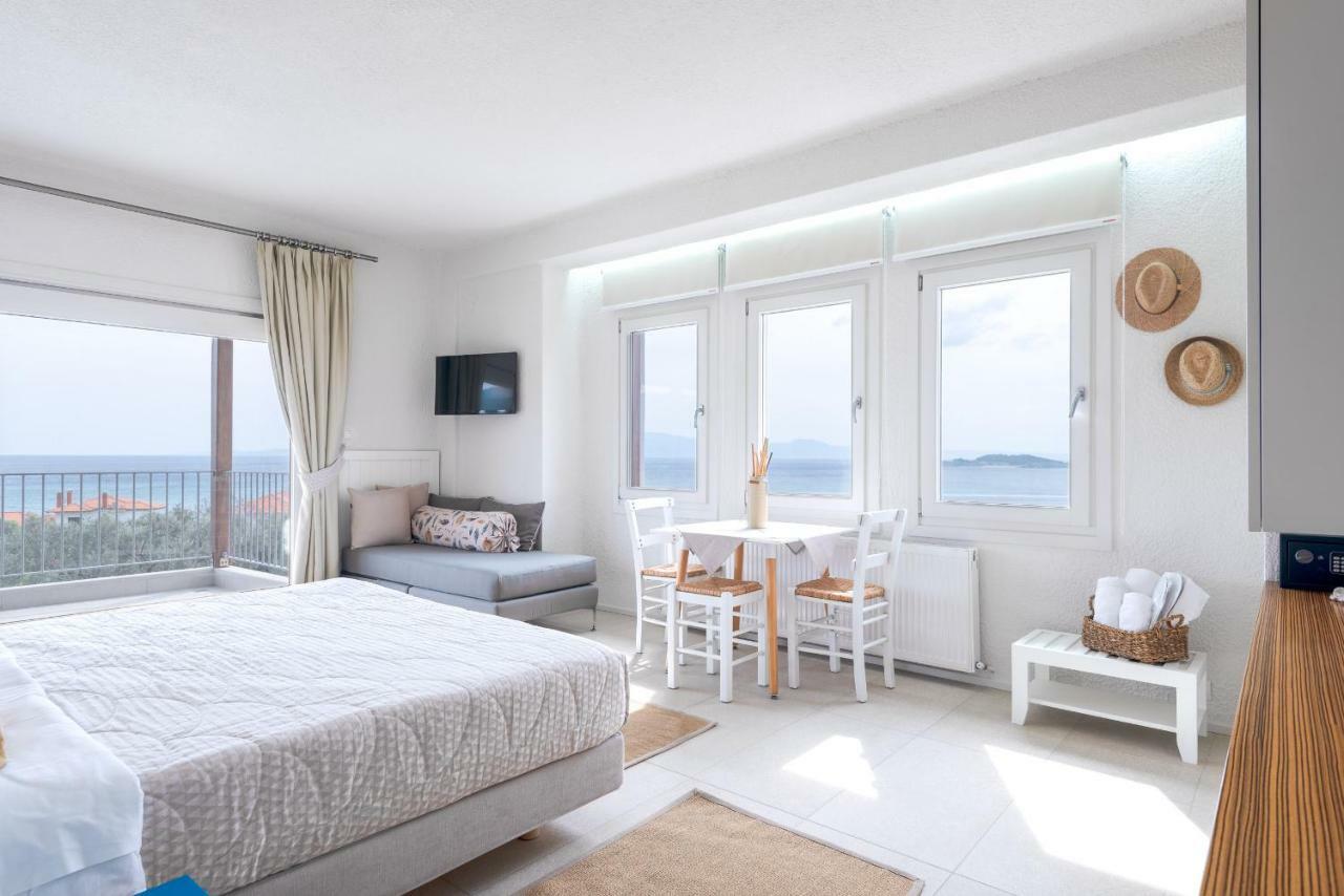 Villa Almira Luxury Apartments Урануполи Екстериор снимка