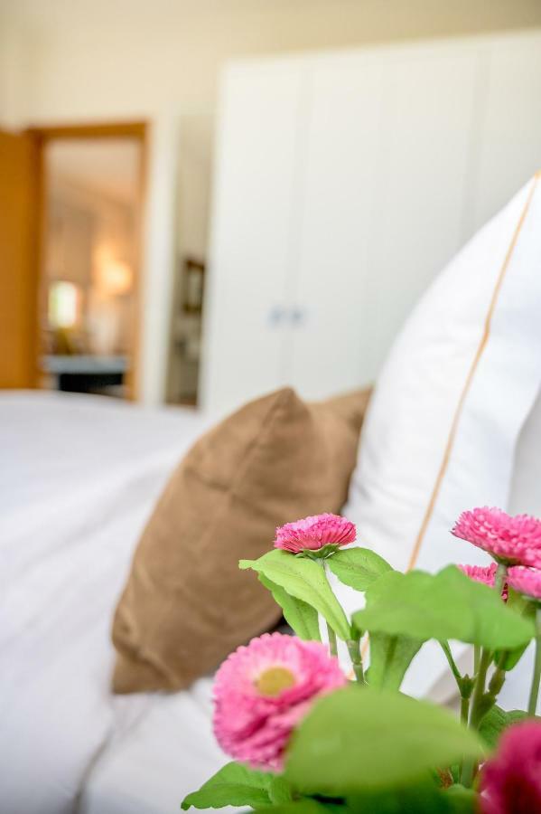 Villa Almira Luxury Apartments Урануполи Екстериор снимка
